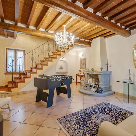 Corte Della Luna * Cortone