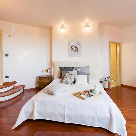 Corte Della Luna * Cortone