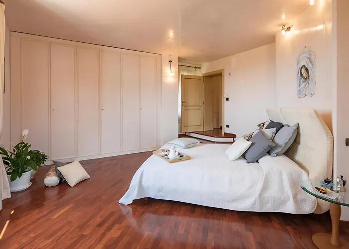 Corte Della Luna * Cortona